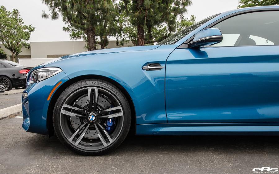 Детали экстерьера BMW M2 Coupe Long Beach Blue by EAS 2016 года  (фото 5 из 24)